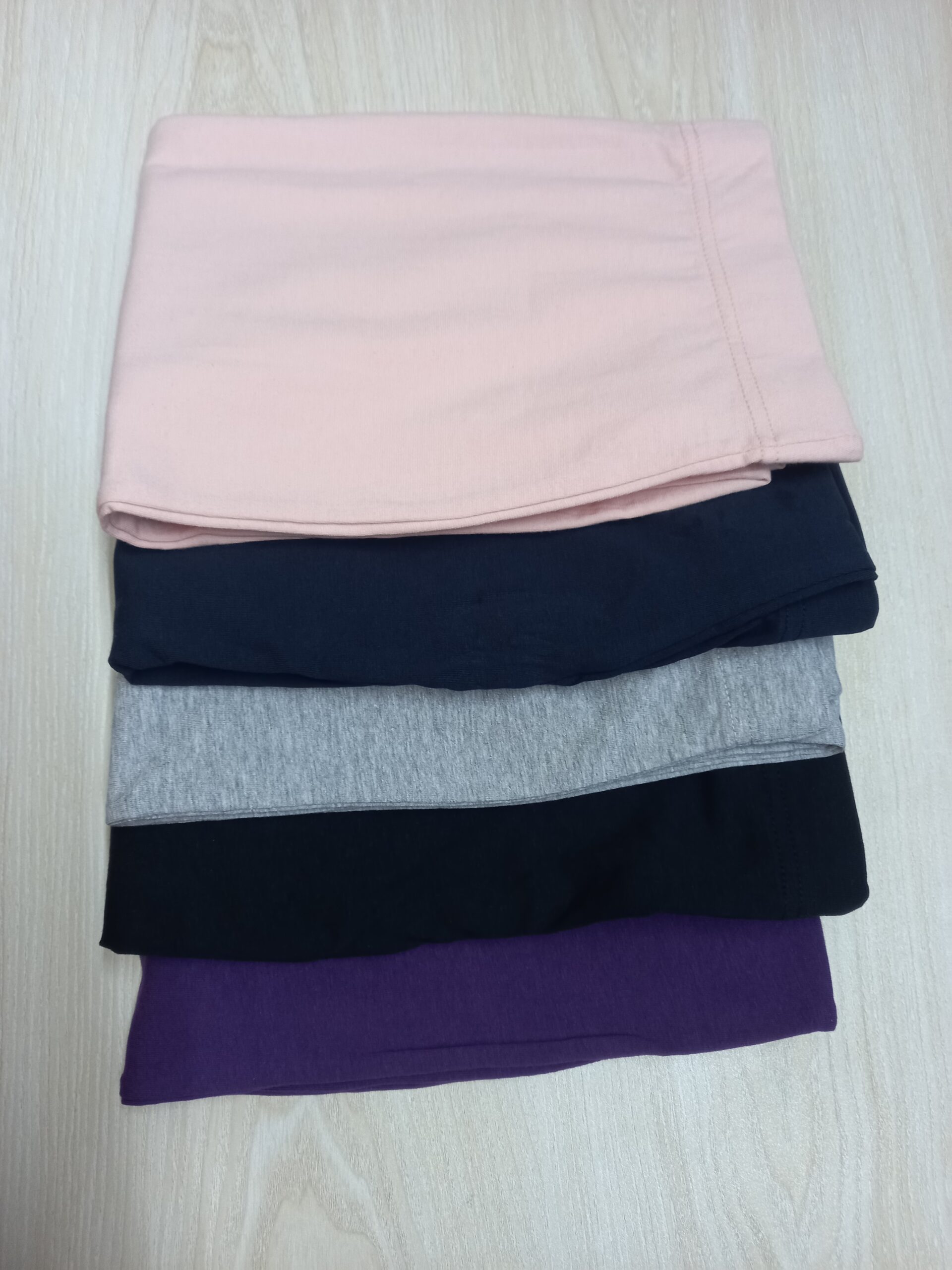 Pack of 1 Pcs ( Grey Color) Women Basic Solid Color Cotton Full Length Leggings - Image 4